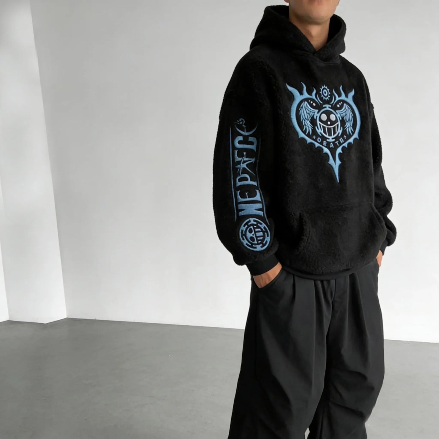 :Trafalgar Law Color-blocked Plush Hoodie